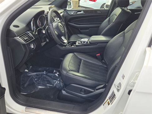 Used 2017 Mercedes-Benz GLE 350 4MATIC image 26