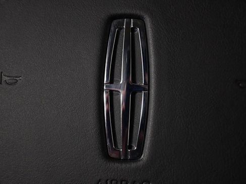 New 2026 Lincoln Nautilus Reserve image 31