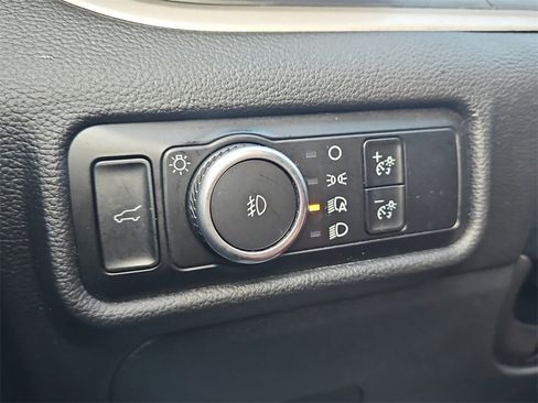 Used 2023 Ford Explorer XLT w/ Equipment Group 202A image 24