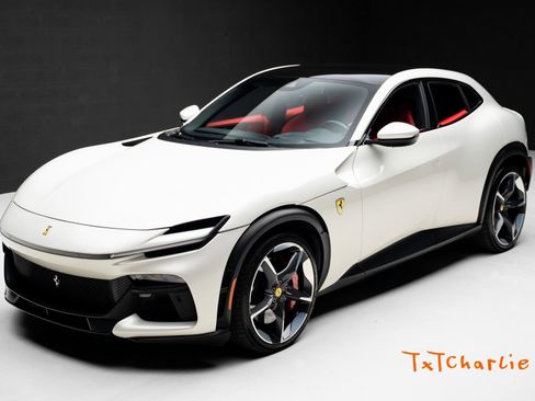 Used 2023 Ferrari Purosangue image 1