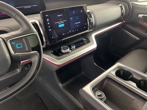 New 2025 Ford Expedition Max Platinum w/ Stealth Performance Package image 28