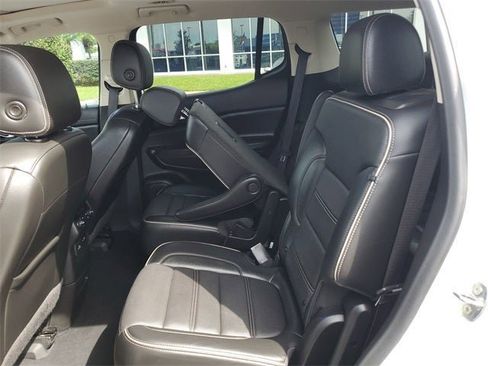 Used 2021 GMC Acadia Denali w/ Denali Technology Package image 93