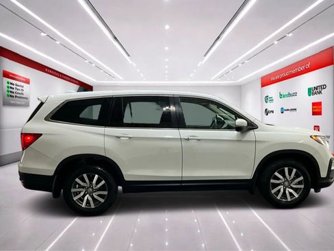 Used 2021 Honda Pilot EX image 8