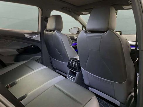 Used 2023 Volkswagen ID.4 S image 20