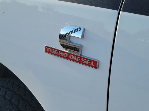 Used 2024 RAM 2500 Laramie image 8