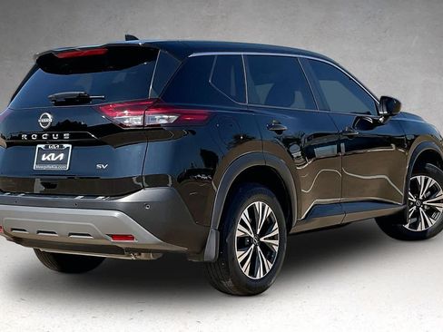 Used 2023 Nissan Rogue SV FWD image 21