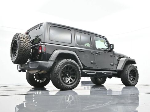 Used 2021 Jeep Wrangler Unlimited Sport image 39