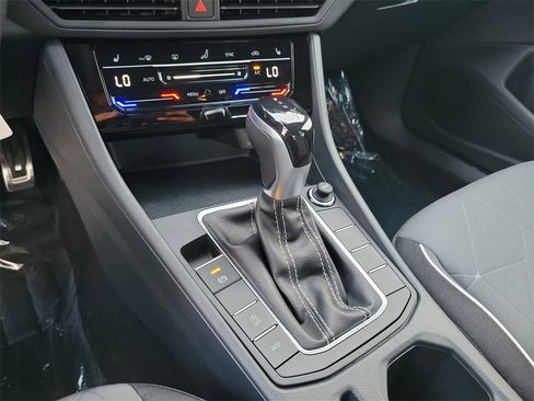 New 2026 Volkswagen Jetta Sport image 9