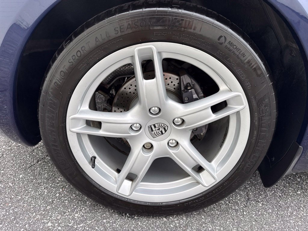 Used 2005 Porsche Boxster RWD image 9