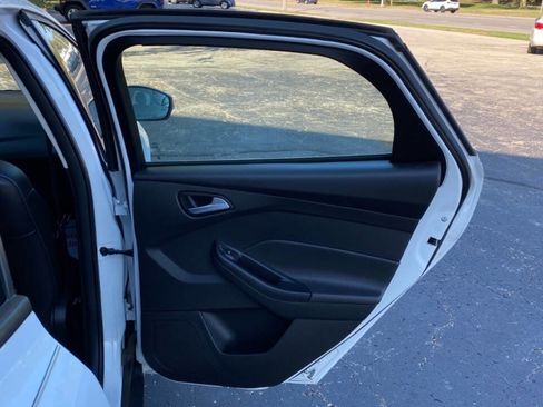 Used 2013 Ford Focus SE image 20