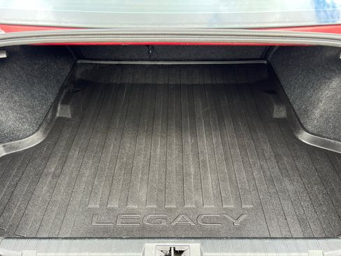 Used 2017 Subaru Legacy 2.5i Sport image 32