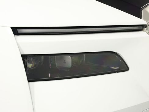 New 2025 Rolls-Royce Spectre w/ Spectre Launch Package image 28