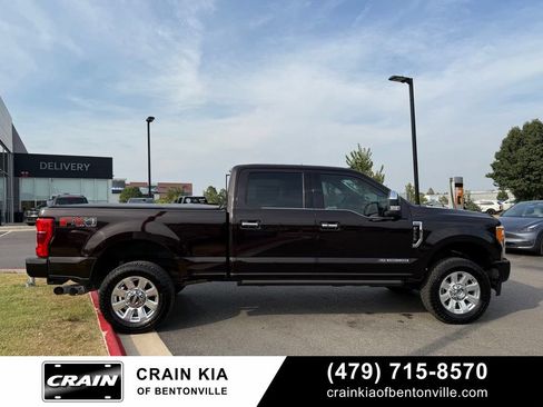 Used 2019 Ford F250 Platinum w/ Platinum Ultimate Package AWD/4WD image 8