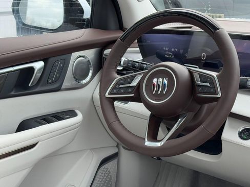 New 2026 Buick Enclave Avenir image 13