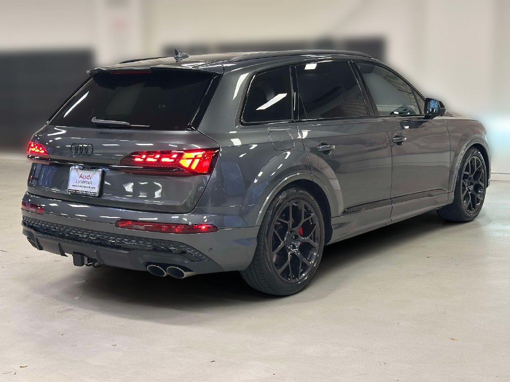 Used 2026 Audi SQ7 Prestige AWD/4WD image 4