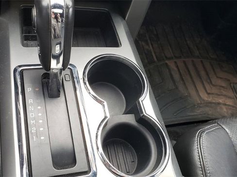 Used 2013 Ford F150 FX4 w/ Luxury Equipment Group image 19