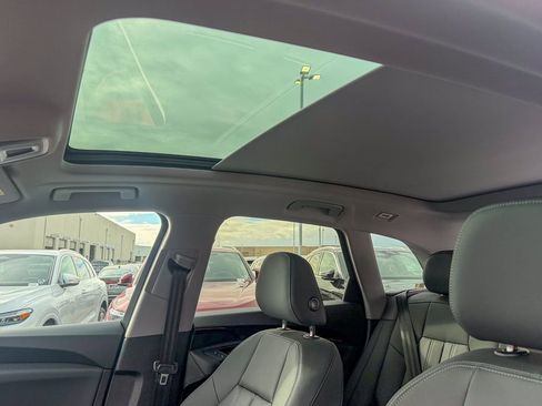 New 2025 Audi Q5 Premium image 21