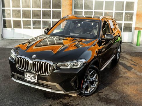 Used 2022 BMW X3 xDrive30i image 2
