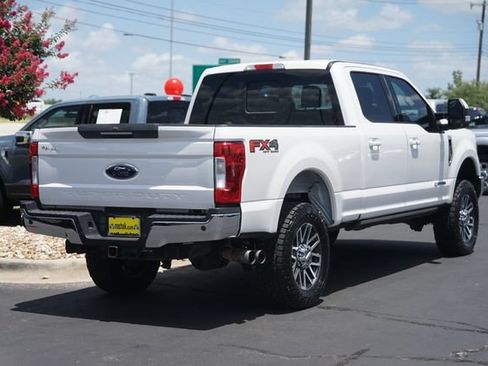 Used 2018 Ford F250 Lariat w/ Lariat Ultimate Package AWD/4WD image 6