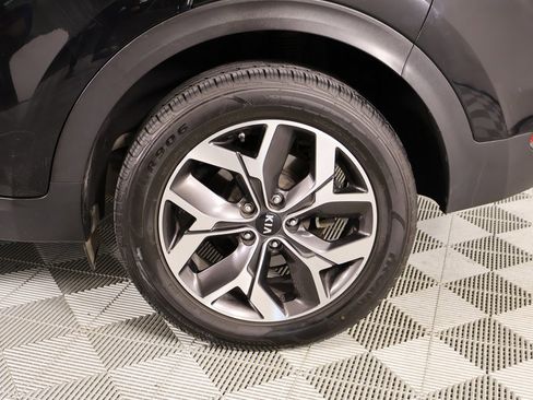 Used 2022 Kia Sportage EX image 18