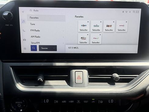 Used 2023 Lexus UX 250h F Sport FWD image 14