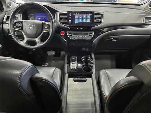 Used 2019 Honda Pilot Touring image 15