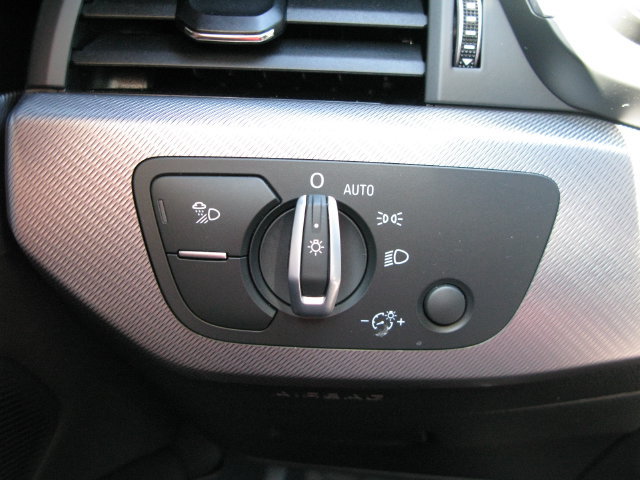 Used 2023 Audi A4 2.0T Premium Plus AWD/4WD image 19