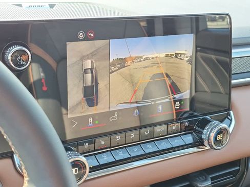 Used 2026 GMC Canyon AT4 w/ Technology Plus Package image 17