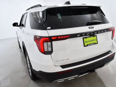 New 2025 Ford Explorer Active w/ Active Comfort Package image 14