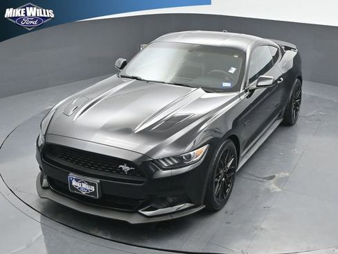 Used 2017 Ford Mustang GT Premium RWD image 11