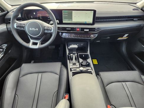 New 2025 Kia K5 EX image 12