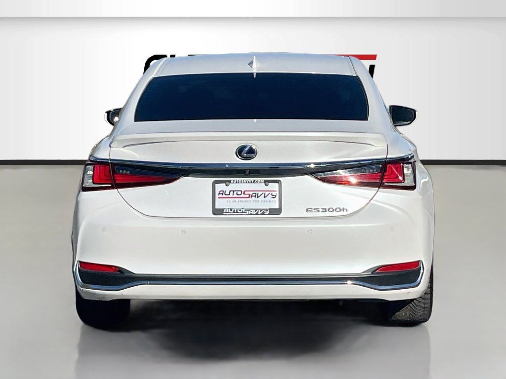 Used 2019 Lexus ES 300h w/ Premium Package FWD image 6
