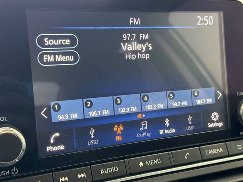 Used 2024 Nissan Altima 2.5 SV image 16