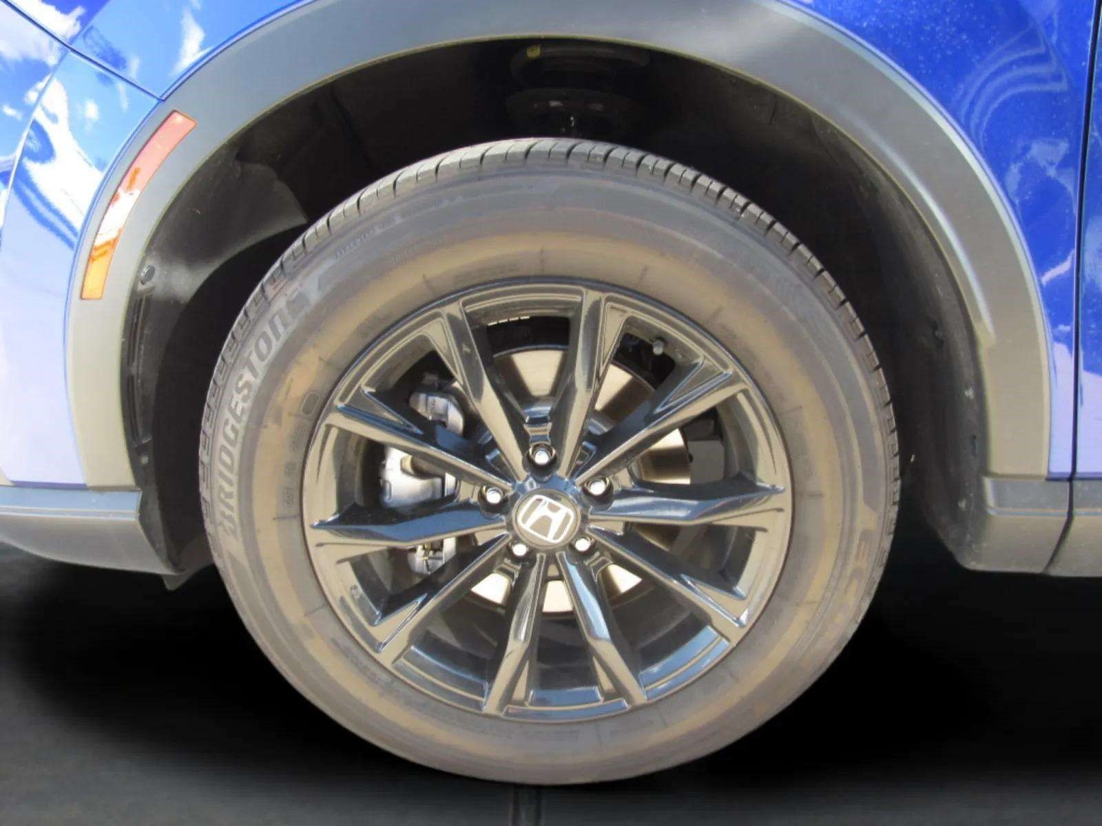Used 2025 Honda CR-V Sport-L image 5