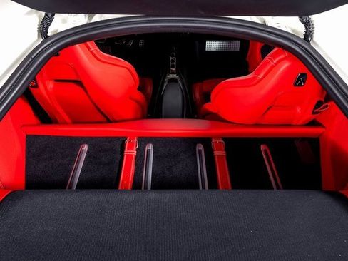 Used 2015 Ferrari F12 Berlinetta image 10