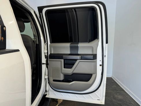 Used 2019 Ford F250 XLT AWD/4WD image 26