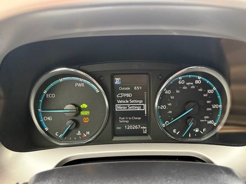 Used 2016 Toyota RAV4 Limited AWD/4WD image 19