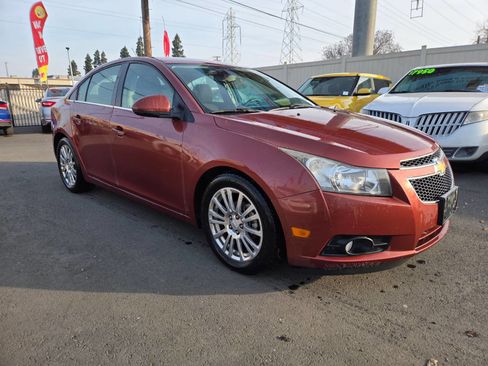 Used 2012 Chevrolet Cruze Eco image 5