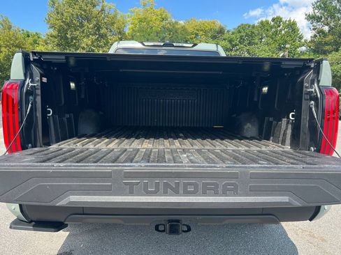 Used 2025 Toyota Tundra SR5 w/ SR5 Premium Package AWD/4WD image 21