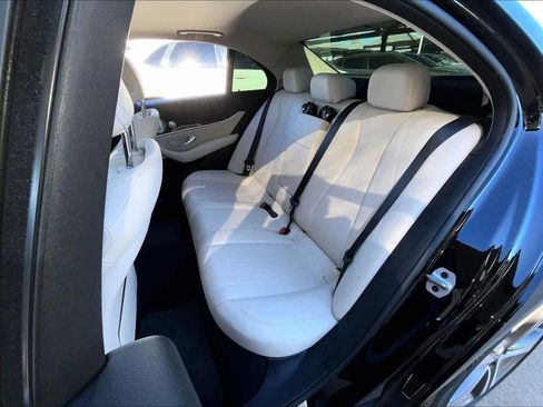 Used 2020 Mercedes-Benz E 350 E 350 image 18