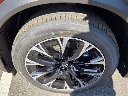 New 2026 MAZDA CX-90 Plug-In Hybrid w/ Premium Plus image 19