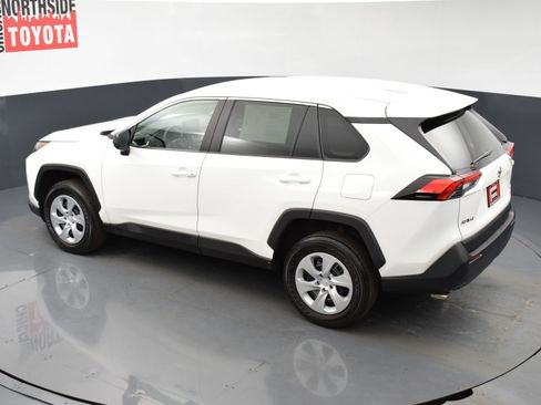 Used 2024 Toyota RAV4 LE image 18