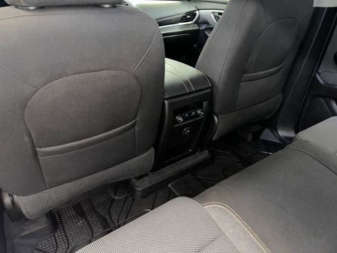 Used 2019 Chevrolet Traverse LS w/ LPO, Blackout Package FWD image 17