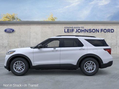 New 2026 Ford Explorer Active image 3