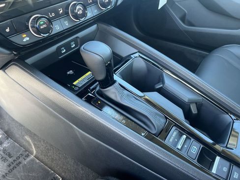 New 2025 Honda Accord EX-L image 21