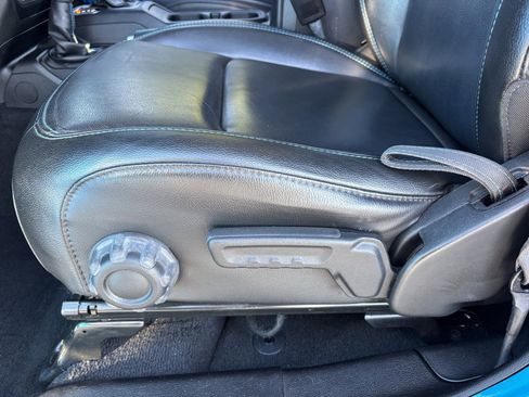 Used 2021 Jeep Wrangler Unlimited Rubicon 4xe w/ Steel Bumper Group image 18