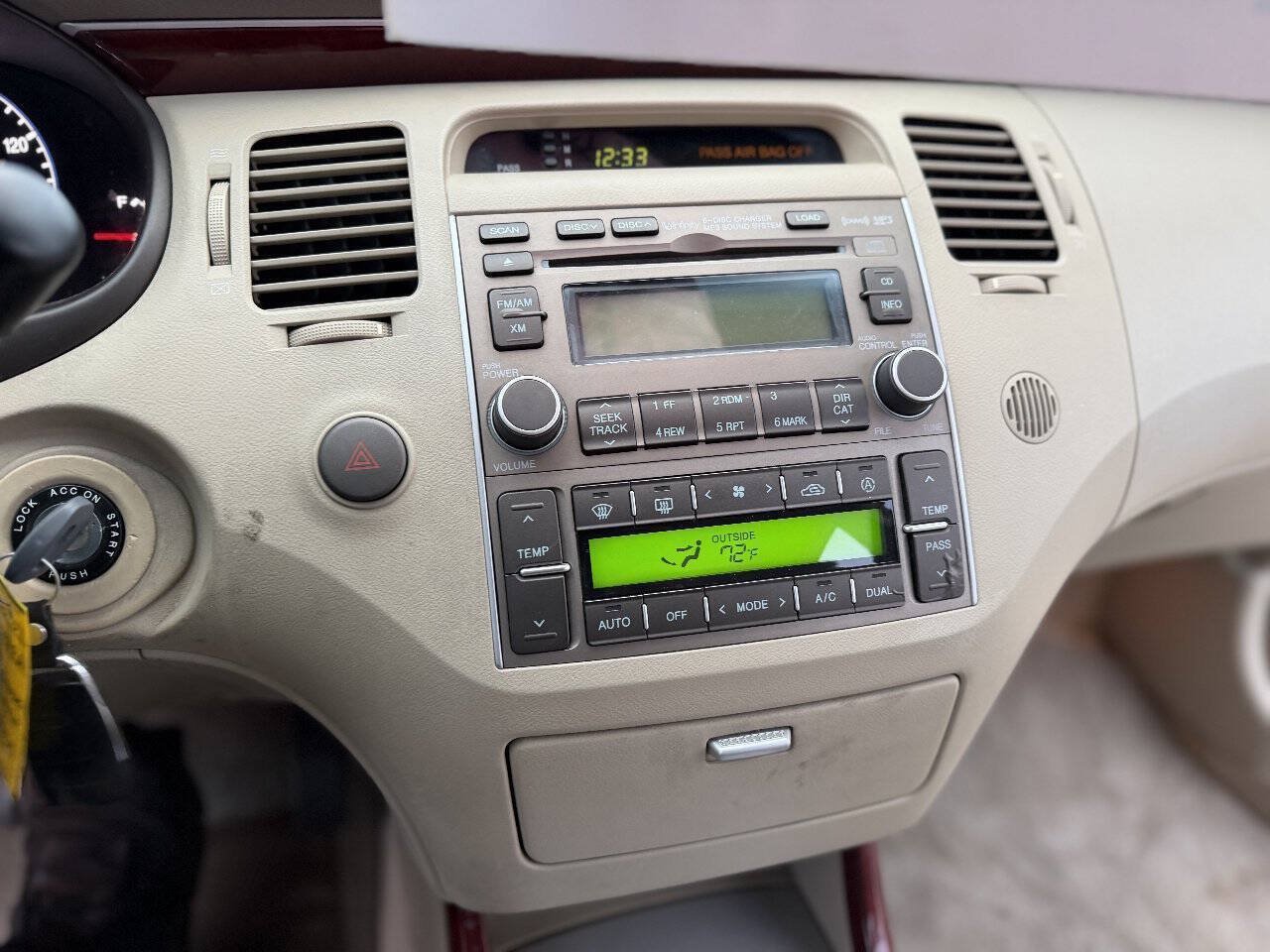 Used 2007 Hyundai Azera SE FWD image 13