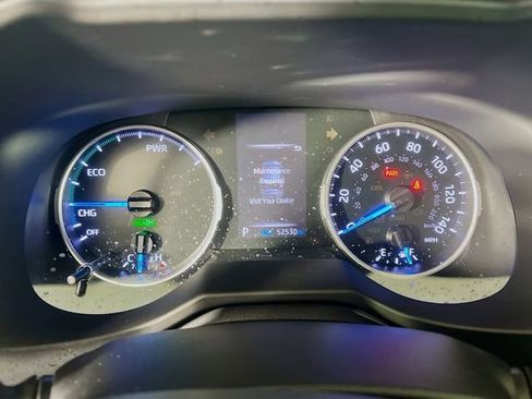 Used 2020 Toyota RAV4 LE image 14