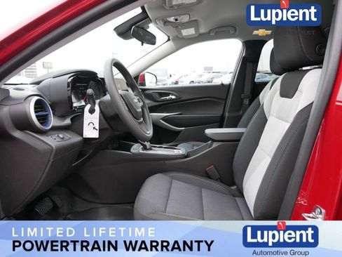 New 2026 Chevrolet Trax LS w/ LS Convenience Package image 14