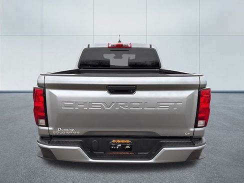Used 2023 Chevrolet Colorado LT w/ LT Convenience Package II image 3